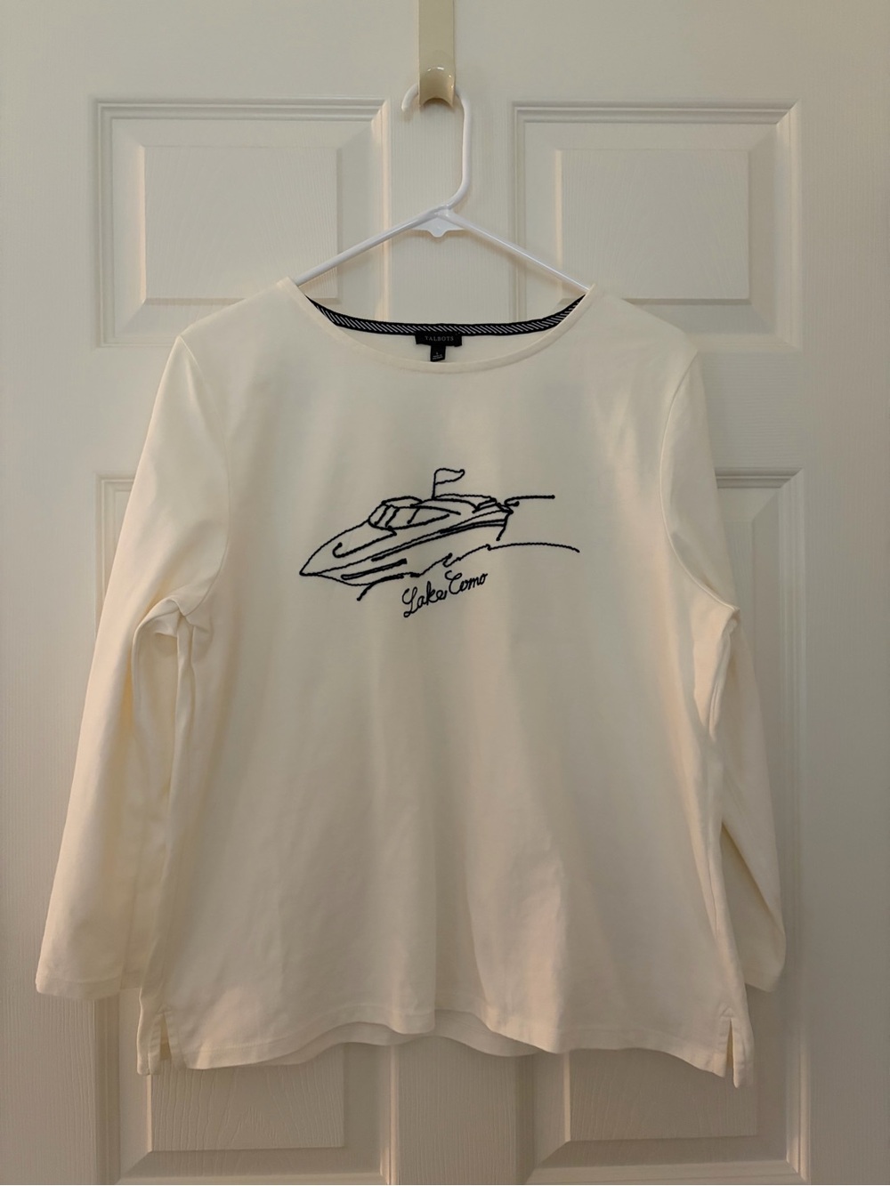Talbots Ivory 3/4 Sleeve Tee with Navy Boat Embroidery